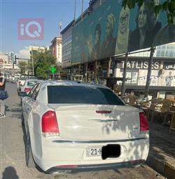 کرایسلەر 300